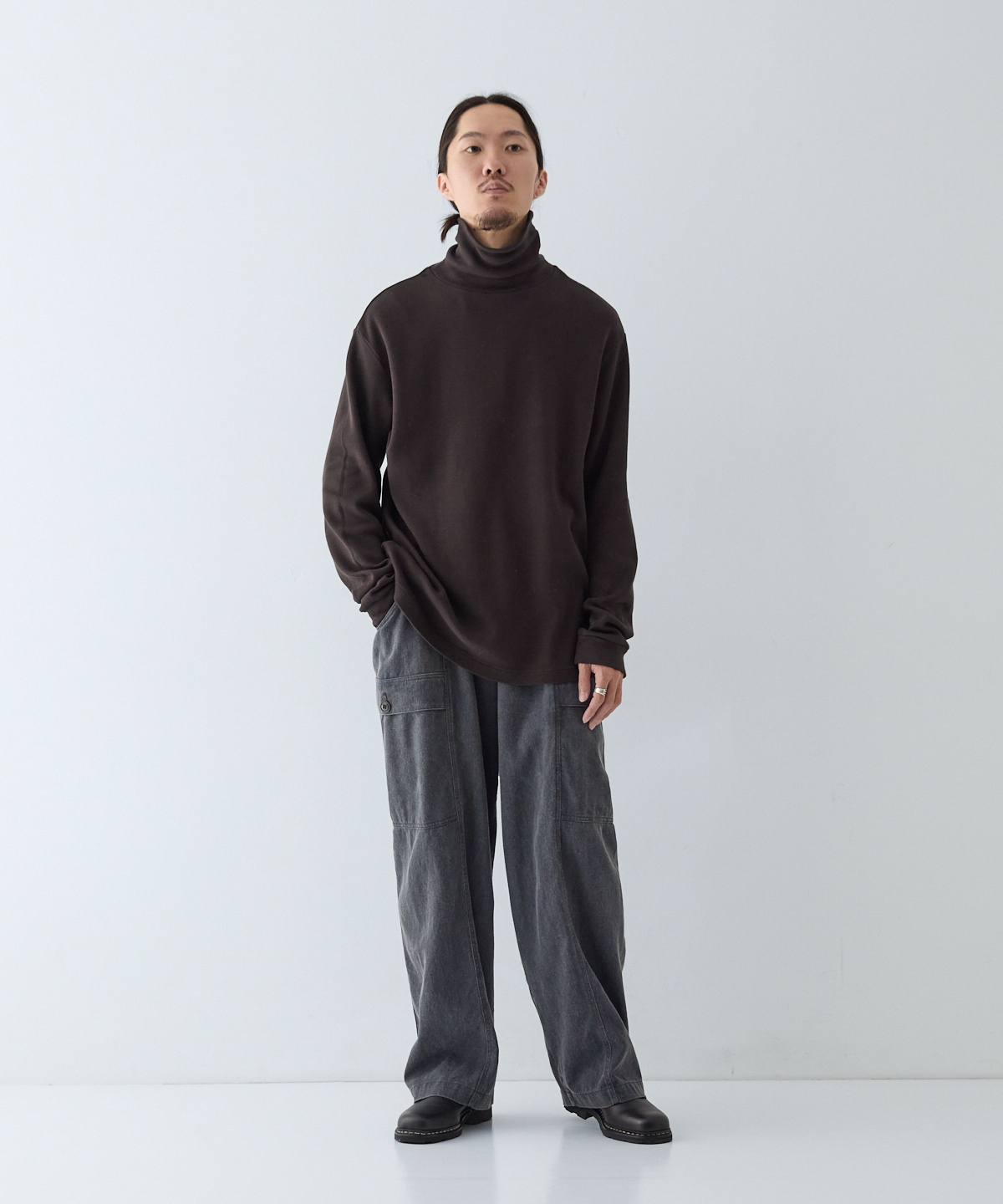 【ほぼ新品】コンフェクト　コットンスムース タートルネック プルオーバー コットンスムース タートルネック プルオーバー｜nest Robe / CONFECT