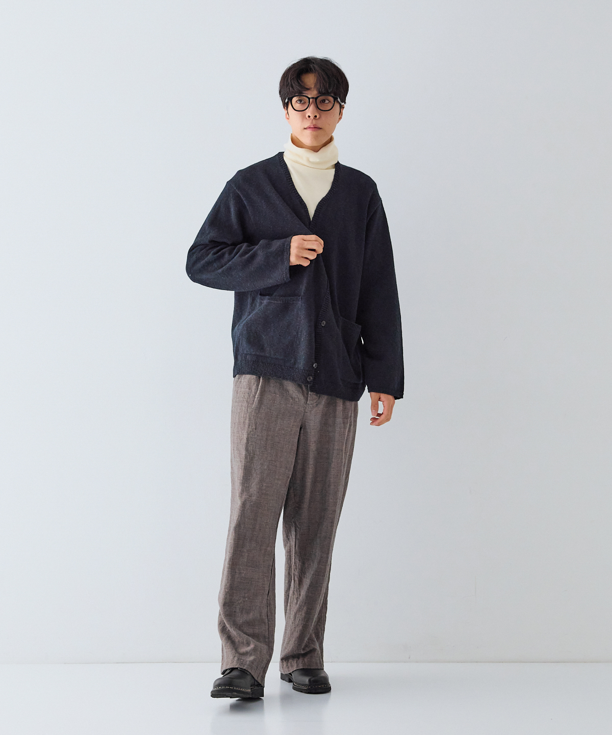 ネストローブ クォーターゲージニット キーネックカーディガン ネストローブ クォーターゲージニット キーネックカーディガン ネスト