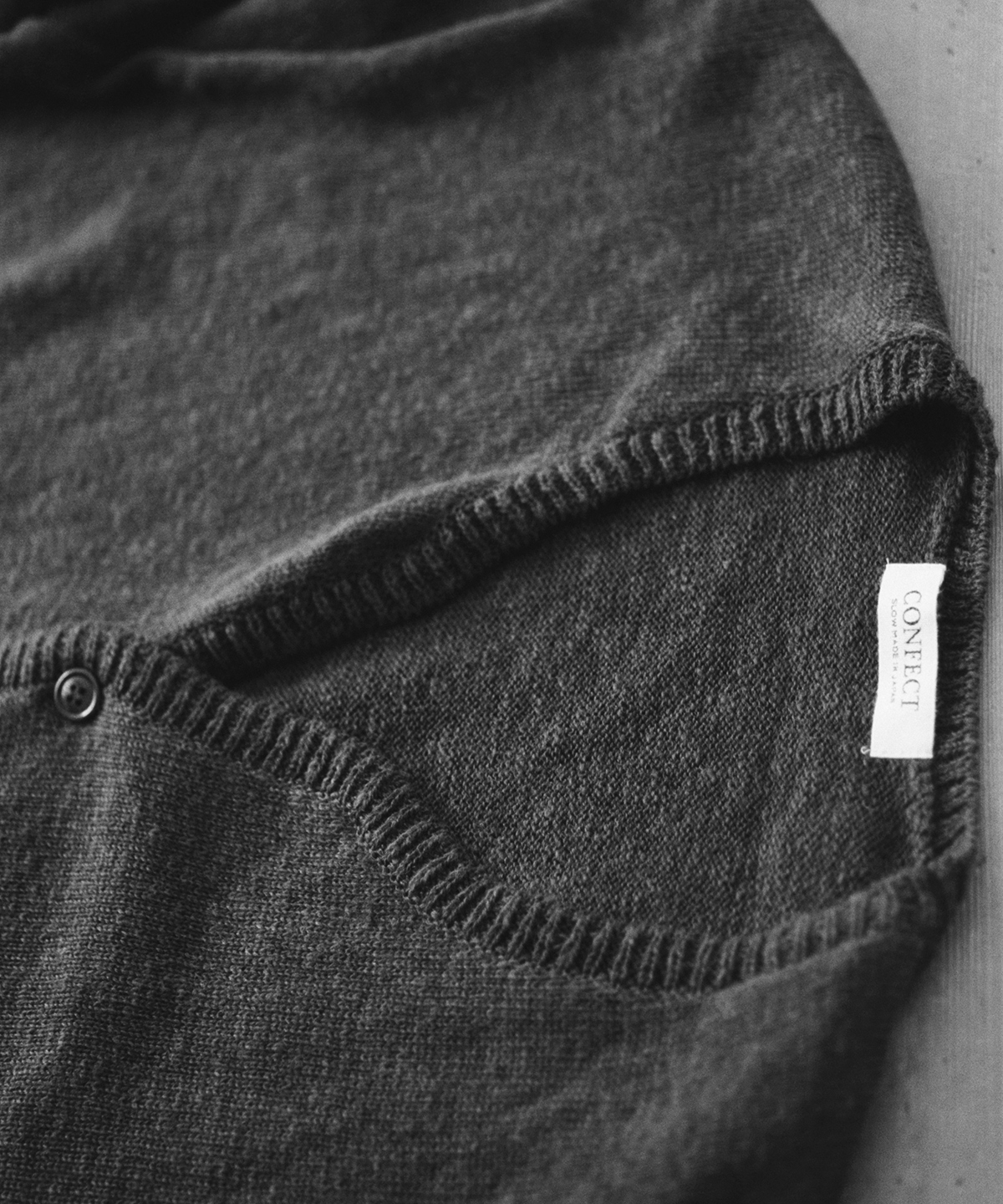 ウールコットン スラブニット キーネックカーディガン｜nest Robe