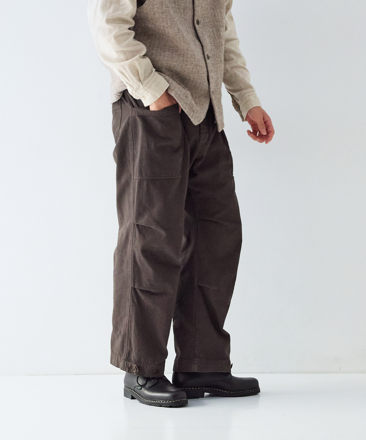 コットンリネン ギャバジン ワークパンツ｜nest Robe / CONFECT ONLINE