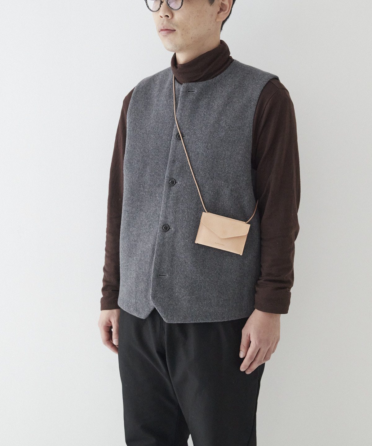 Hender scheme / hanging purse｜nest Robe ONLINE SHOP