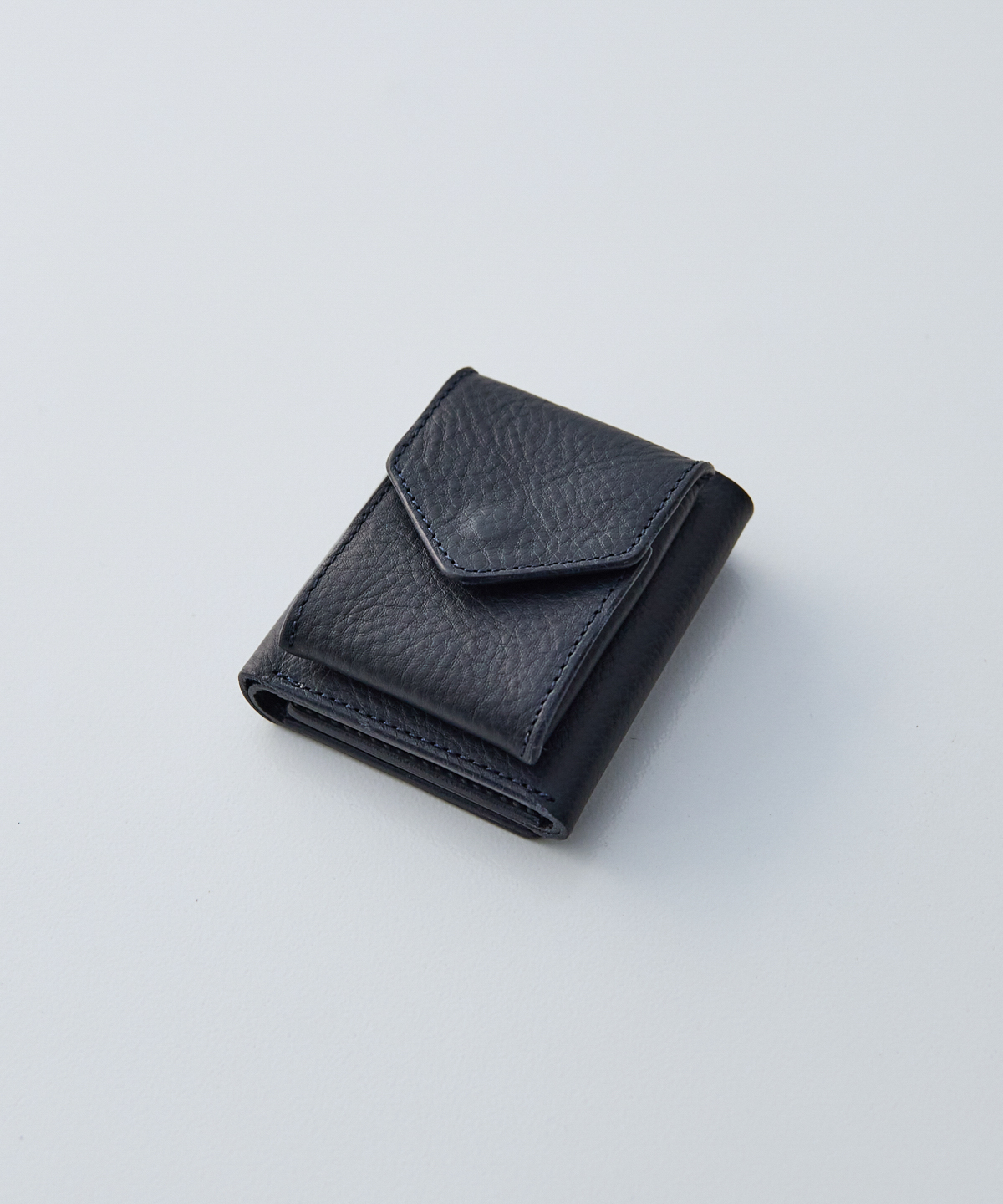 Hender scheme / trifold wallet｜nest Robe / CONFECT ONLINE SHOP