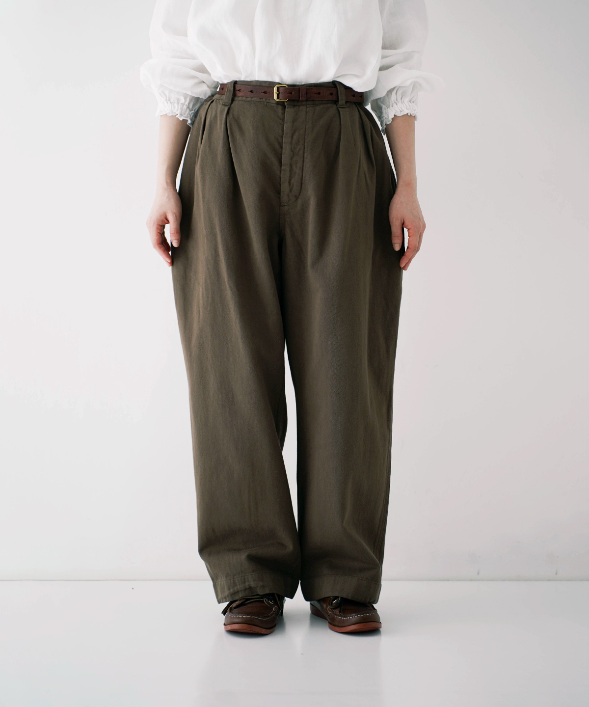 ⭐︎お値下げ⭐︎nest Robe アップサイクルリノ２タックチノパンツ UpcycleLino] BASIC チノ2タックワイドパンツ new color｜nest