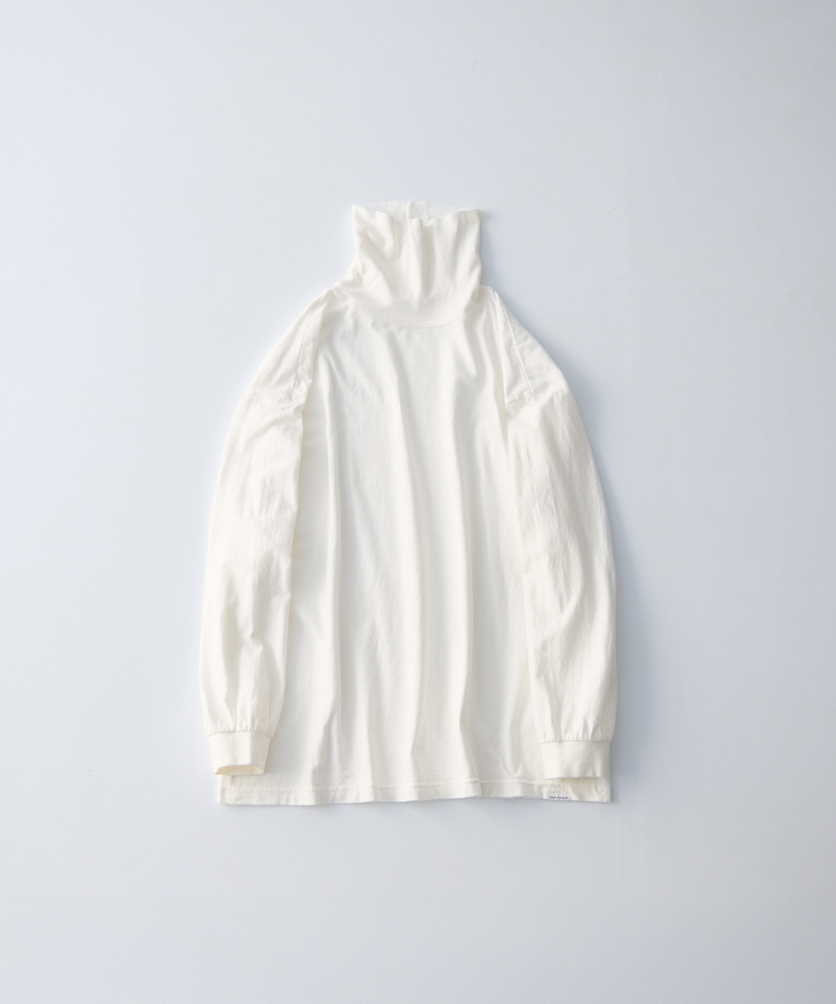 UpcycleLino]BASIC 天竺長袖ビッグタートル｜nest Robe / CONFECT