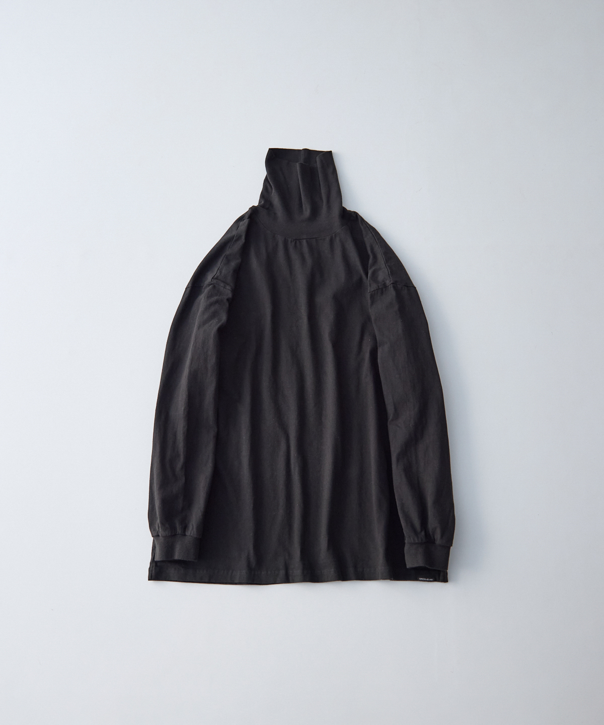 UpcycleLino]BASIC 天竺長袖ビッグタートル｜nest Robe / CONFECT