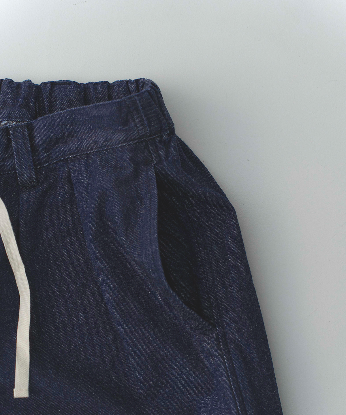 UpcycleLino] BASIC 9.5ozデニムイージーショーツ｜nest Robe