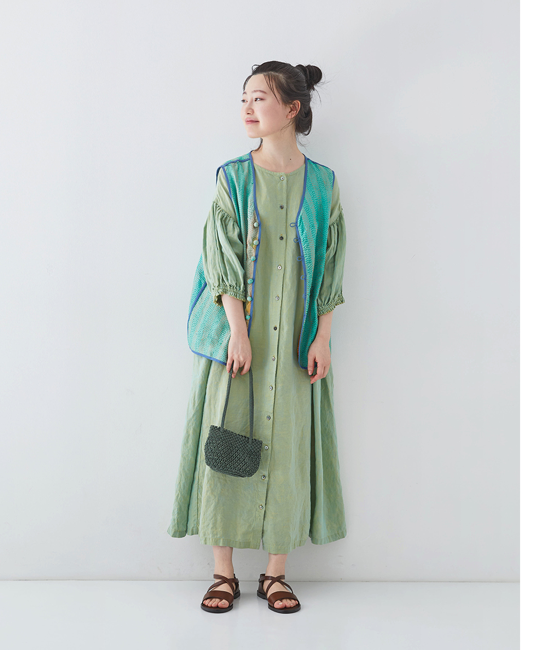 □【美品/2021年/定価2.6万】ネストローブ nest Robe *リネン